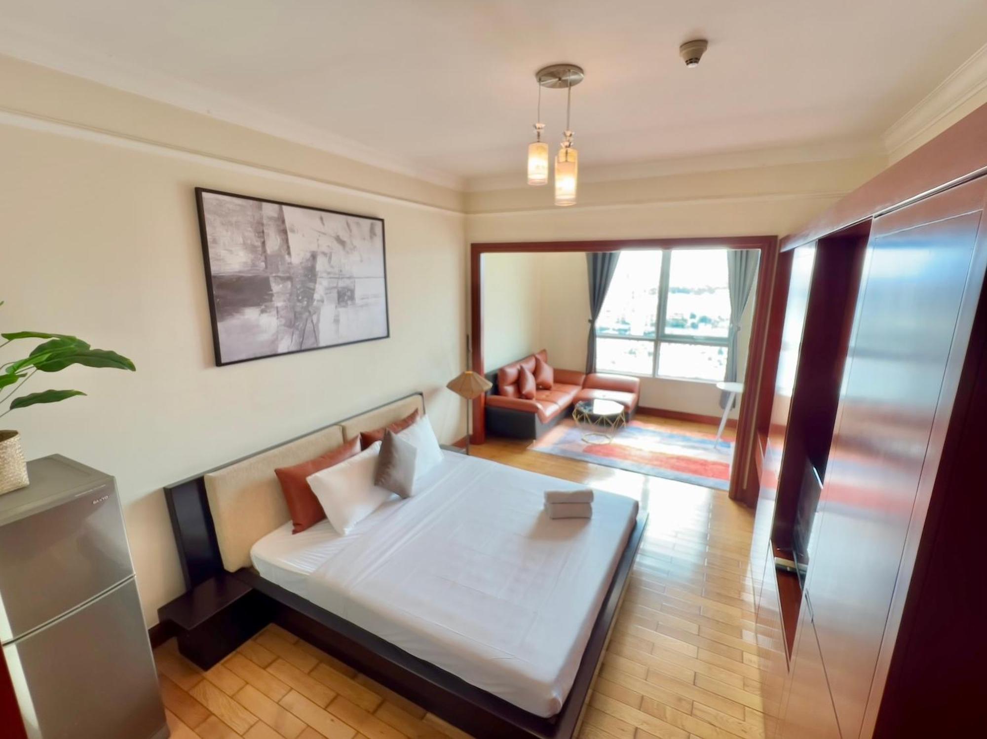 Diny Aparthotel - Rooftop Pool - The Manor 2 Ho Chi Minh-stad Buitenkant foto